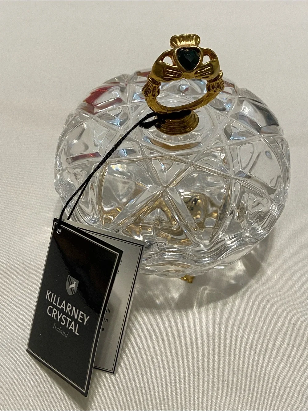 Killarney Crystal Ireland Cut Glass Trinket dish with Gold Claddagh Finial